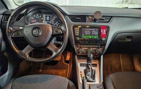 Skoda Octavia, 2015 год, 985 000 рублей, 9 фотография