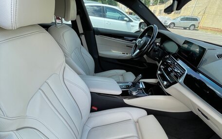 BMW 5 серия, 2019 год, 3 800 000 рублей, 12 фотография