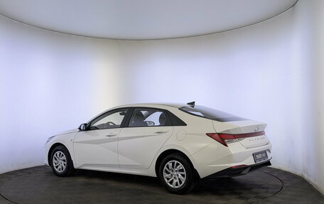 Hyundai Elantra, 2022 год, 1 970 000 рублей, 7 фотография