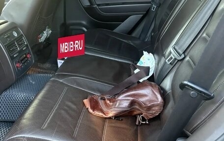Volkswagen Touareg III, 2011 год, 1 680 000 рублей, 6 фотография