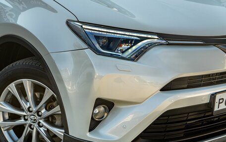 Toyota RAV4, 2016 год, 2 250 000 рублей, 4 фотография