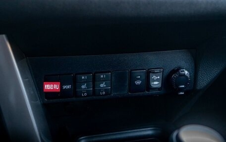Toyota RAV4, 2016 год, 2 250 000 рублей, 29 фотография