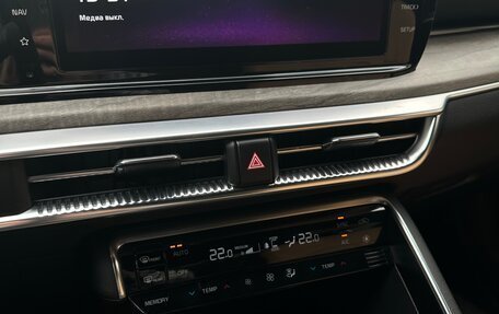 KIA K5, 2020 год, 2 300 000 рублей, 13 фотография