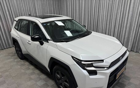 Toyota RAV4, 2026 год, 4 050 000 рублей, 3 фотография