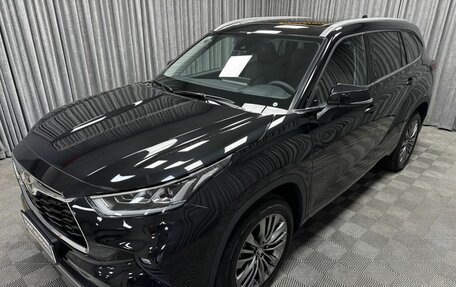 Toyota Highlander, 2026 год, 5 200 000 рублей, 8 фотография