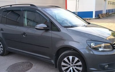 Volkswagen Touran III, 2010 год, 1 000 000 рублей, 1 фотография