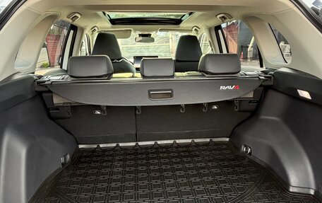 Toyota RAV4, 2025 год, 3 850 000 рублей, 13 фотография