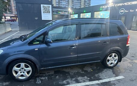 Opel Zafira B, 2008 год, 370 000 рублей, 3 фотография