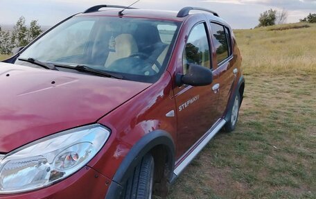 Renault Sandero I, 2013 год, 660 000 рублей, 12 фотография