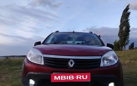 Renault Sandero I, 2013 год, 660 000 рублей, 5 фотография