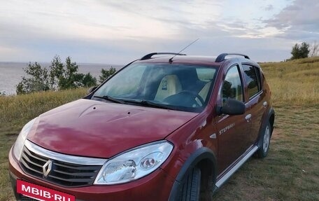 Renault Sandero I, 2013 год, 660 000 рублей, 4 фотография