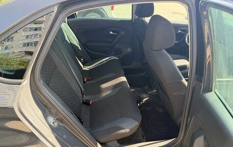 Volkswagen Polo VI (EU Market), 2018 год, 750 000 рублей, 18 фотография