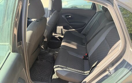 Volkswagen Polo VI (EU Market), 2018 год, 750 000 рублей, 17 фотография