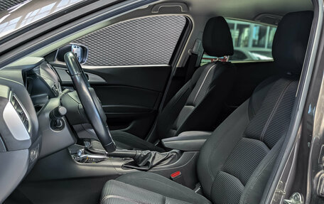Mazda 3, 2018 год, 1 730 000 рублей, 11 фотография