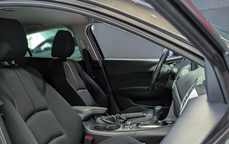 Mazda 3, 2018 год, 1 730 000 рублей, 28 фотография