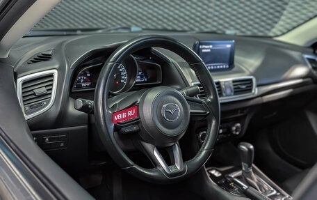Mazda 3, 2018 год, 1 730 000 рублей, 31 фотография
