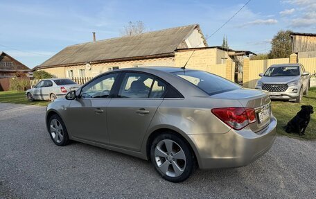Chevrolet Cruze II, 2011 год, 580 000 рублей, 6 фотография