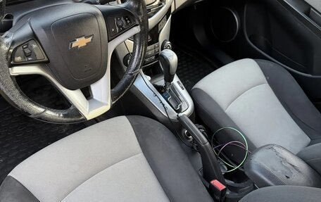Chevrolet Cruze II, 2011 год, 580 000 рублей, 10 фотография