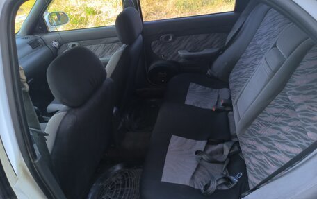 KIA Clarus II, 1999 год, 300 000 рублей, 10 фотография