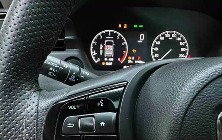 Honda Vezel, 2023 год, 2 071 255 рублей, 15 фотография