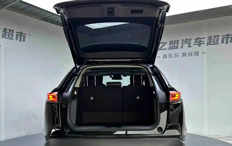 Honda Vezel, 2023 год, 2 071 255 рублей, 40 фотография