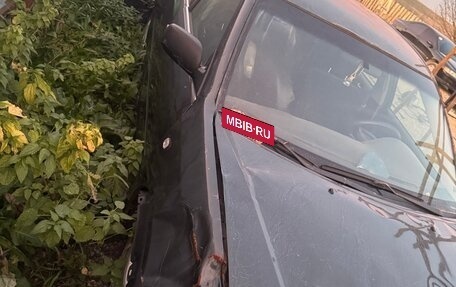 Toyota Camry V40, 2002 год, 250 000 рублей, 3 фотография