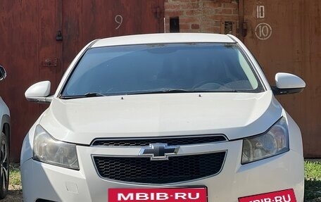 Chevrolet Cruze II, 2012 год, 750 000 рублей, 2 фотография