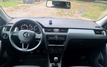 Skoda Rapid I, 2018 год, 1 299 000 рублей, 30 фотография