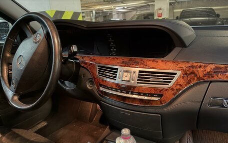Mercedes-Benz S-Класс, 2005 год, 1 800 000 рублей, 4 фотография