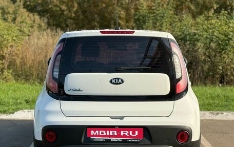 KIA Soul II рестайлинг, 2017 год, 1 360 000 рублей, 6 фотография