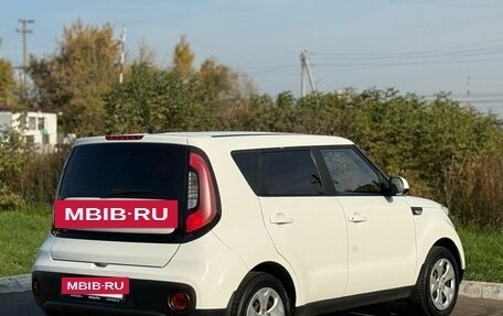 KIA Soul II рестайлинг, 2017 год, 1 360 000 рублей, 5 фотография