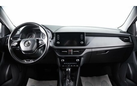 Skoda Rapid II, 2022 год, 1 999 000 рублей, 11 фотография