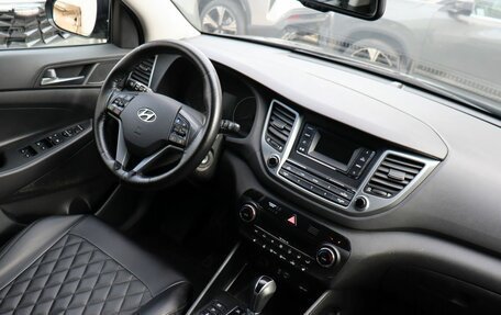 Hyundai Tucson III, 2016 год, 1 990 000 рублей, 16 фотография