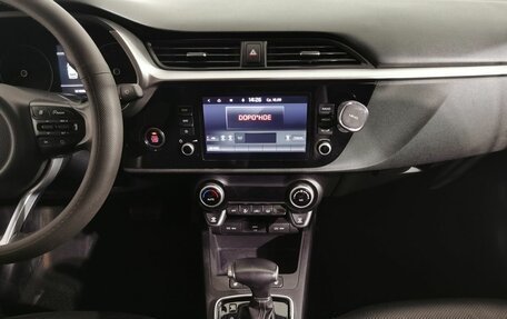 KIA Rio IV, 2021 год, 1 515 150 рублей, 14 фотография