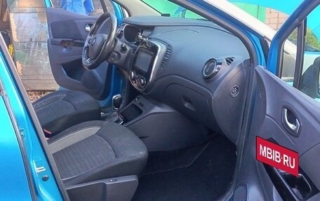 Renault Kaptur I рестайлинг, 2017 год, 1 110 000 рублей, 11 фотография