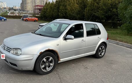 Volkswagen Golf IV, 2001 год, 350 000 рублей, 2 фотография