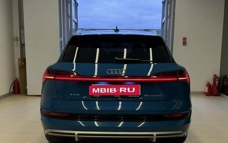 Audi e-tron I, 2020 год, 4 450 000 рублей, 6 фотография