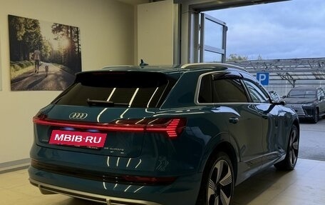 Audi e-tron I, 2020 год, 4 450 000 рублей, 5 фотография