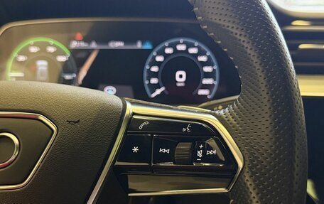 Audi e-tron I, 2020 год, 4 450 000 рублей, 16 фотография