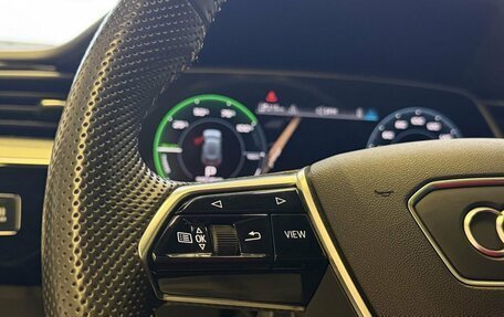 Audi e-tron I, 2020 год, 4 450 000 рублей, 15 фотография