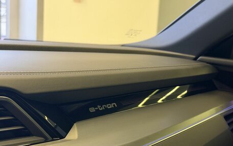 Audi e-tron I, 2020 год, 4 450 000 рублей, 20 фотография