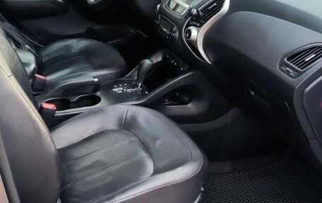 Hyundai ix35 I рестайлинг, 2011 год, 1 300 000 рублей, 9 фотография