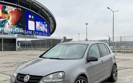 Volkswagen Golf V, 2008 год, 680 000 рублей, 1 фотография