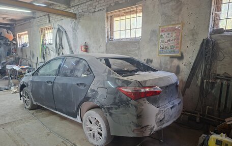Toyota Corolla, 2013 год, 350 000 рублей, 3 фотография