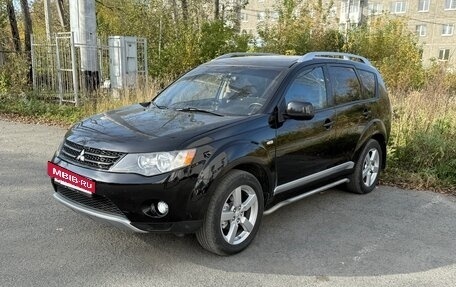 Mitsubishi Outlander III рестайлинг 3, 2007 год, 880 000 рублей, 5 фотография