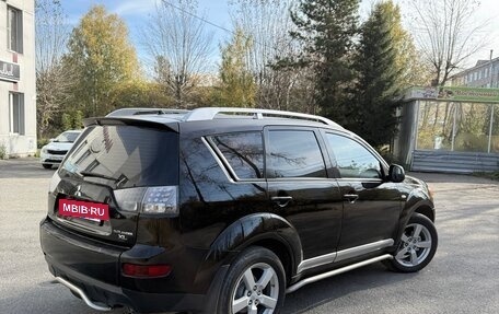 Mitsubishi Outlander III рестайлинг 3, 2007 год, 880 000 рублей, 2 фотография
