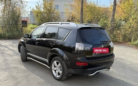 Mitsubishi Outlander III рестайлинг 3, 2007 год, 880 000 рублей, 3 фотография