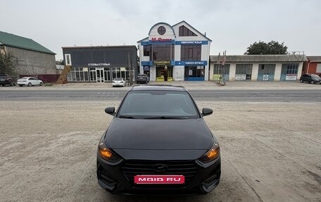 Hyundai Solaris II рестайлинг, 2018 год, 1 050 000 рублей, 1 фотография