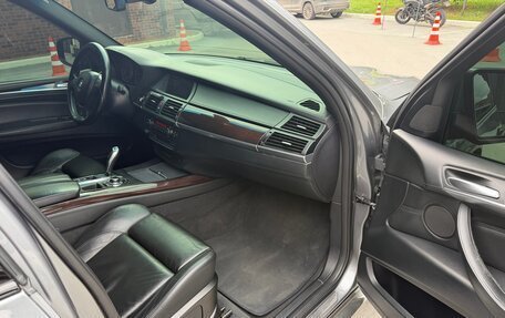 BMW X5, 2010 год, 2 750 000 рублей, 11 фотография