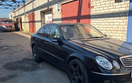 Mercedes-Benz E-Класс, 2002 год, 510 000 рублей, 3 фотография